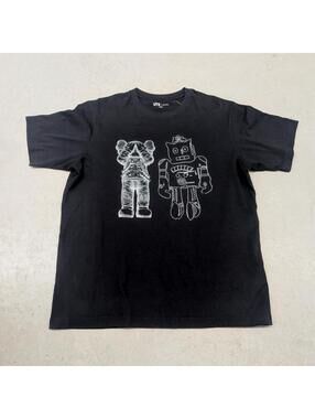 Kaws x Andy Warhol x Uniqlo Robot Art Print T-shirt